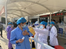 9.核酸采集完张贴标记.jpg